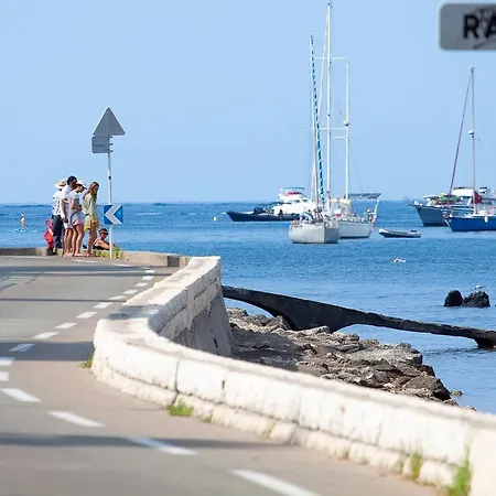 Modern In The Heart Of Cap D'antibes Appartement *